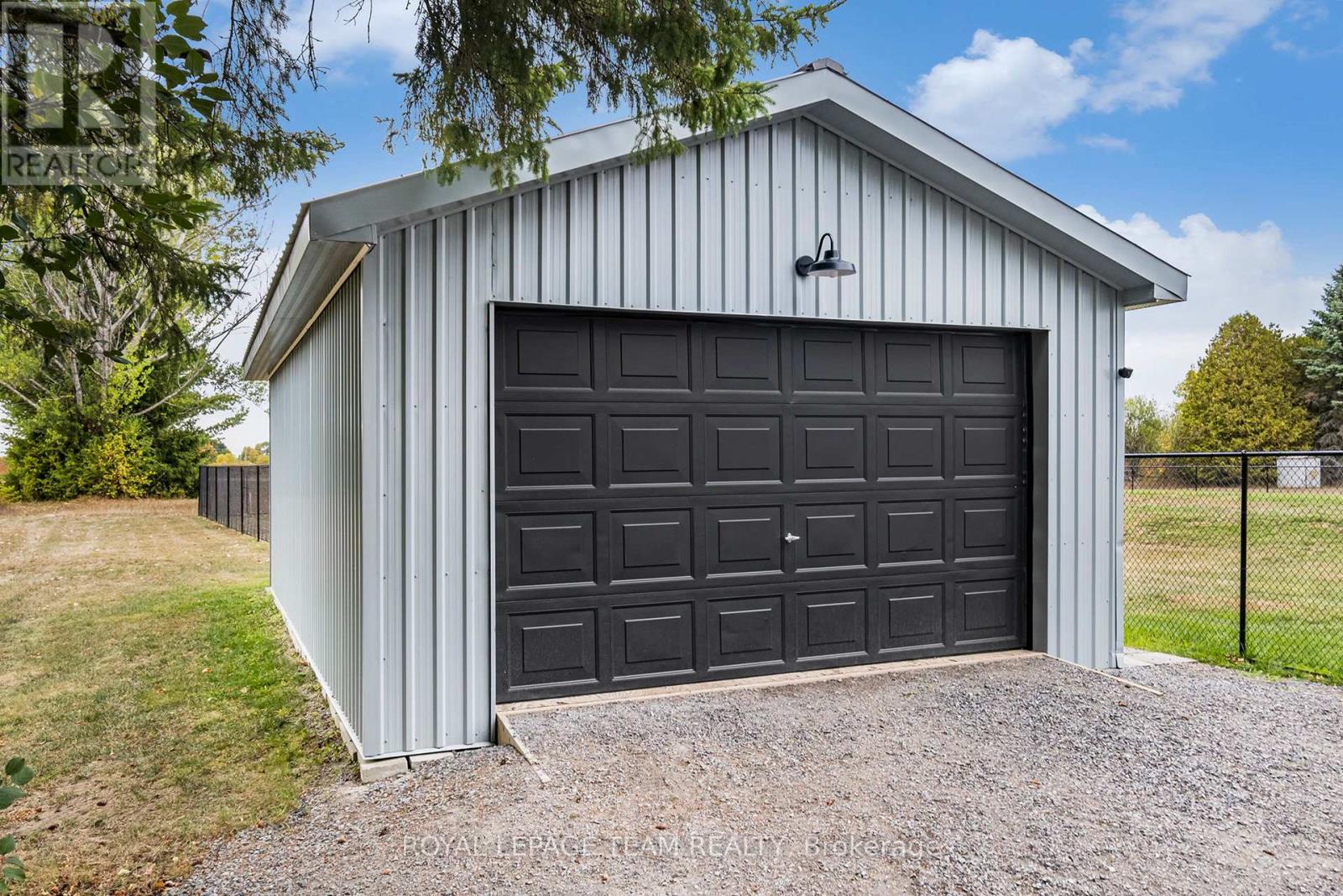 1421 Stone Road, North Grenville, Ontario  K0G 1S0 - Photo 40 - X12466722