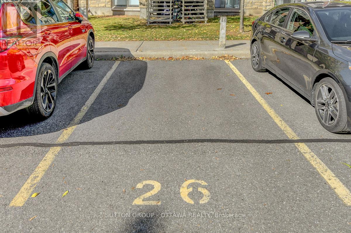 26 - 456 Leboutillier Avenue, Ottawa, Ontario  K1K 2V7 - Photo 45 - X12466733