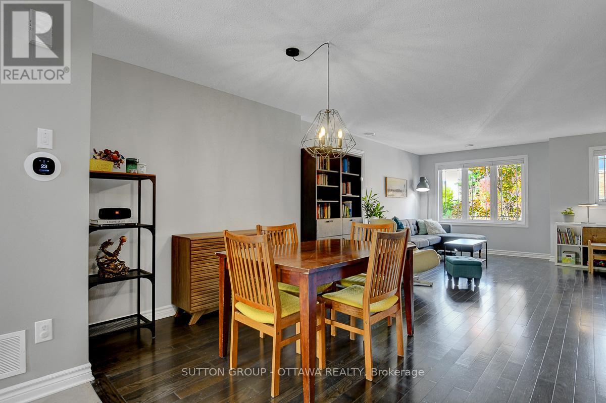 26 - 456 Leboutillier Avenue, Ottawa, Ontario  K1K 2V7 - Photo 8 - X12466733
