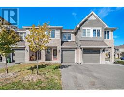 365 BARRETT FARM DRIVE, Ottawa, Ontario