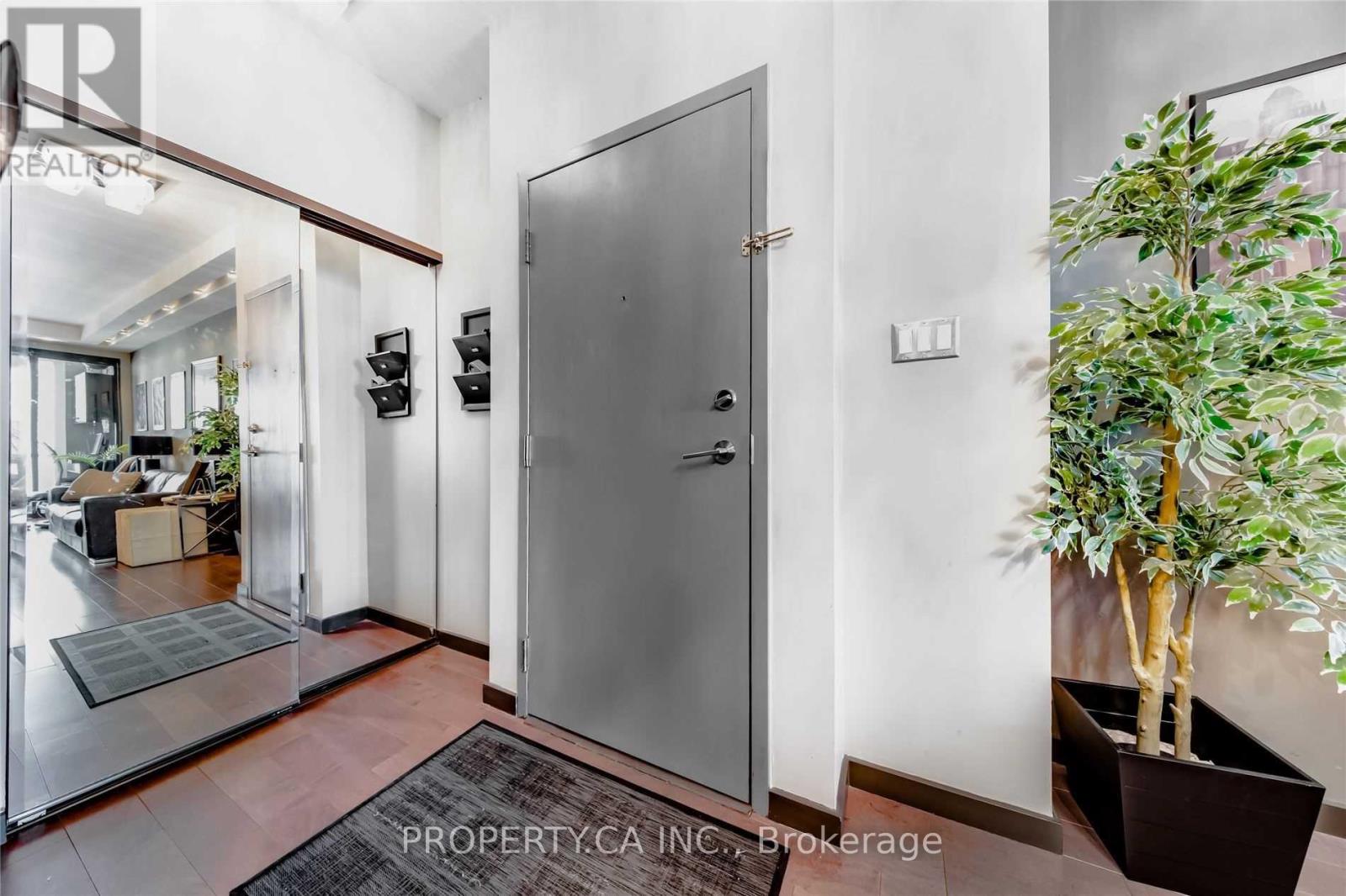 3604 - 10 Yonge Street, Toronto, Ontario  M5E 1R4 - Photo 8 - C12466612