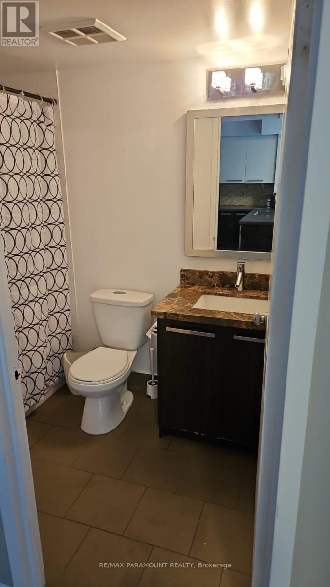 709 - 11 St Joseph Street, Toronto, Ontario  M4Y 3G4 - Photo 5 - C12466632