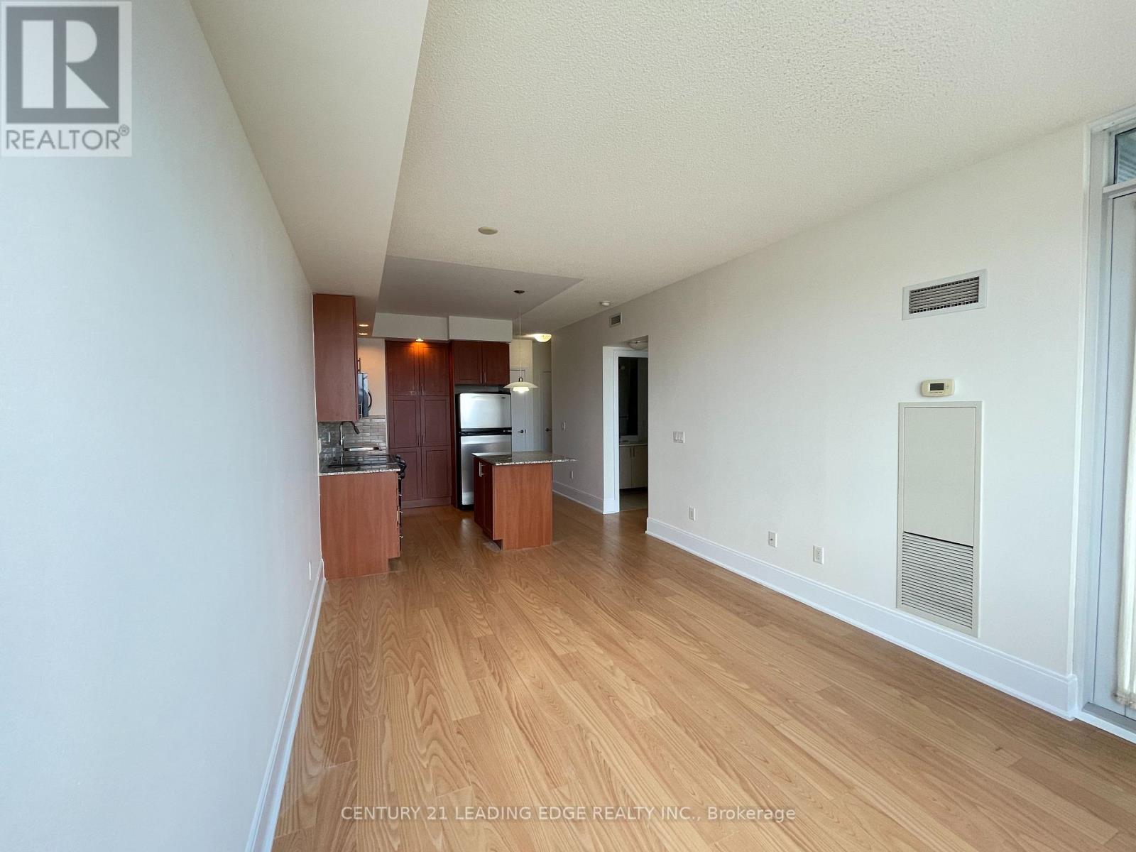 1905 - 181 Wynford Drive, Toronto, Ontario  M3C 0C6 - Photo 9 - C12466640