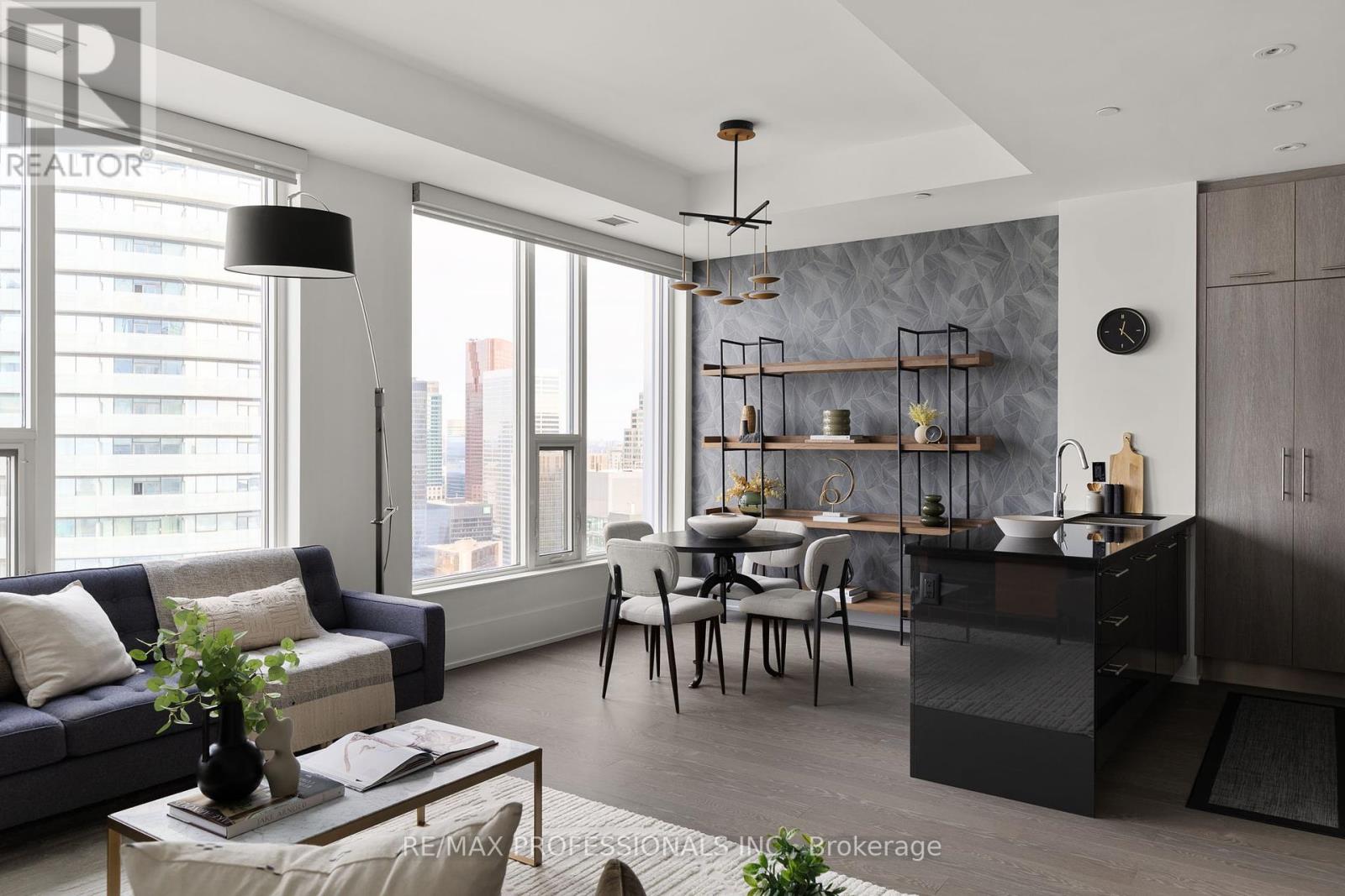 6312 - 10 York Street, Toronto, Ontario  M5J 0E1 - Photo 1 - C12466649