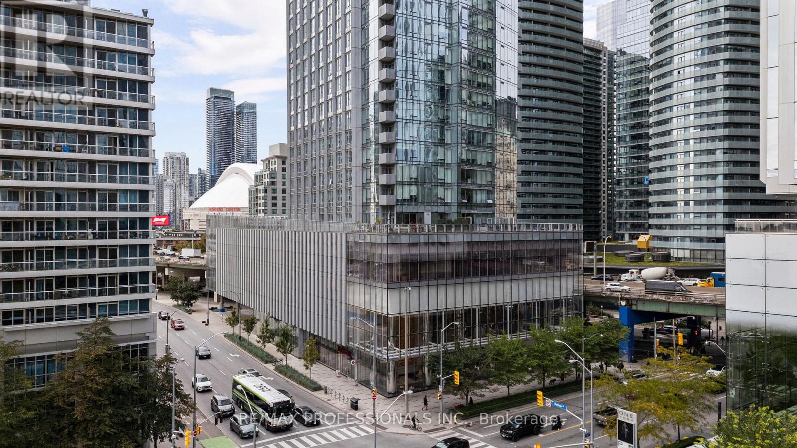 6312 - 10 York Street, Toronto, Ontario  M5J 0E1 - Photo 5 - C12466649