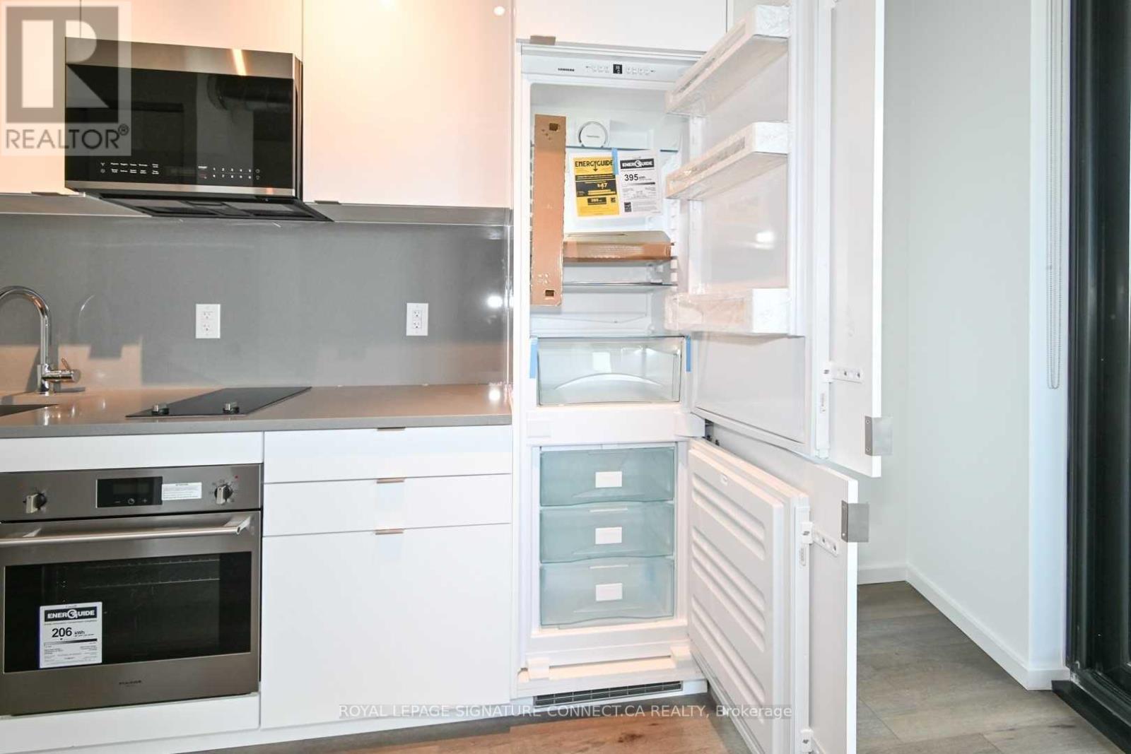 414 - 21 Lawren Harris Square, Toronto, Ontario  M5A 1H7 - Photo 5 - C12466663