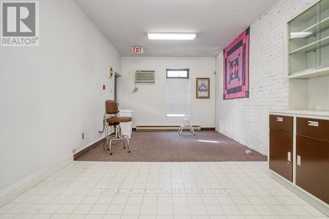 157 Gerrard Street E, Toronto, Ontario  M5A 2E4 - Photo 34 - C12466696