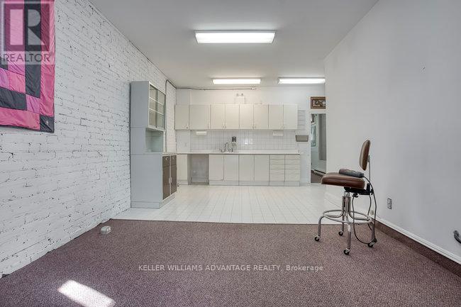 157 Gerrard Street E, Toronto, Ontario  M5A 2E4 - Photo 35 - C12466696