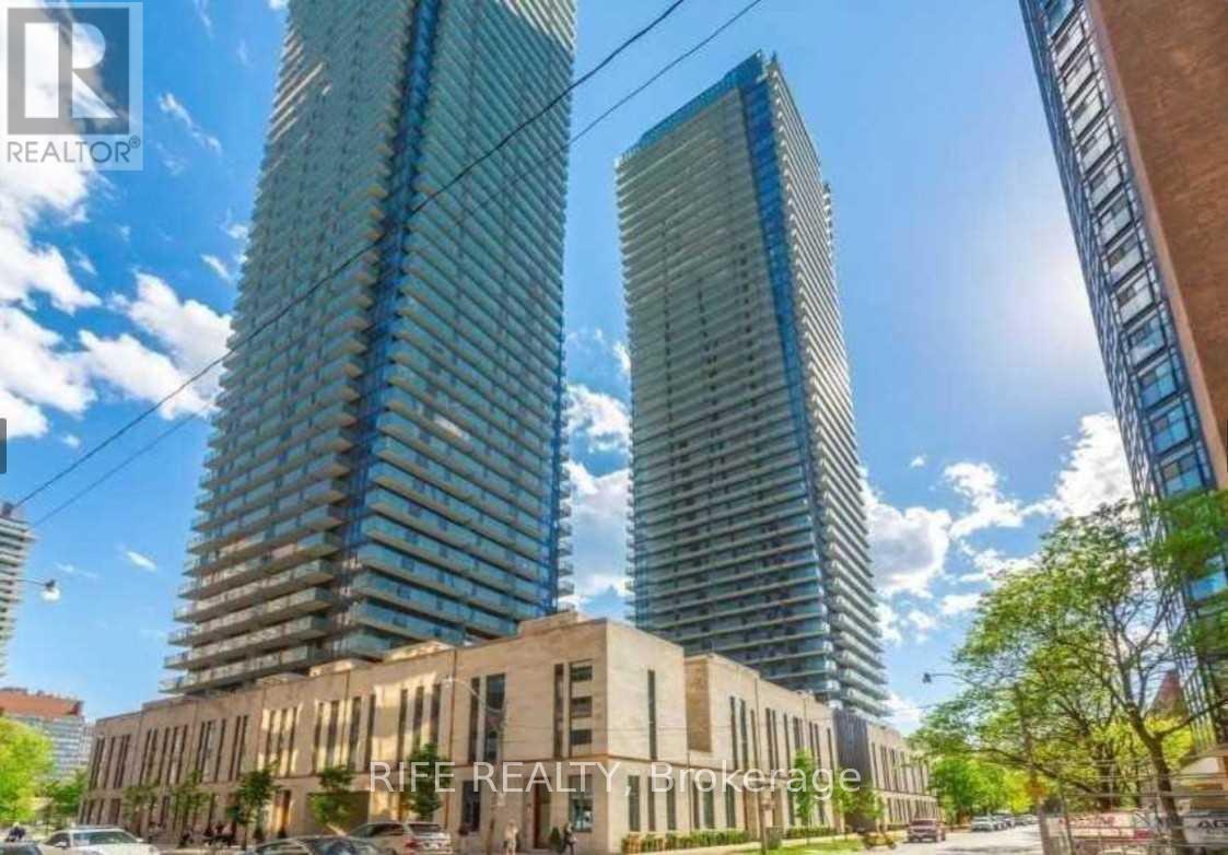 1411 - 1080 BAY STREET, Toronto, Ontario