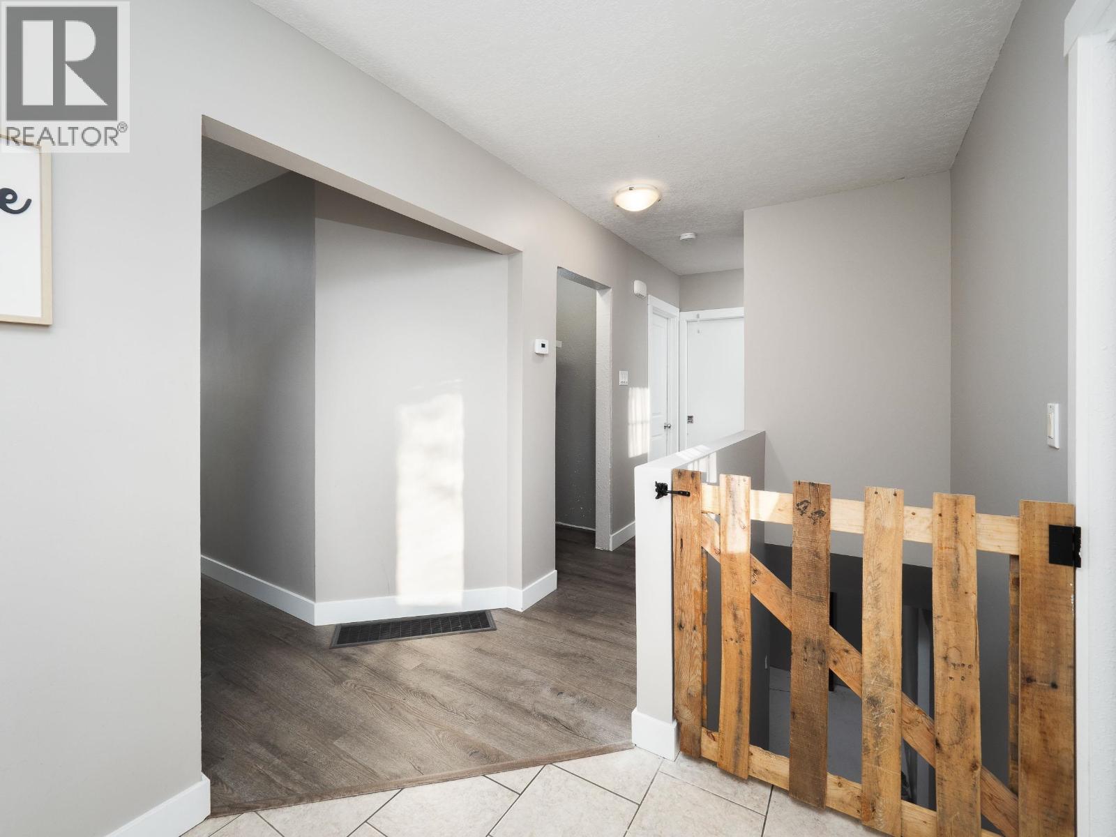 380 Riley Drive, Prince George, British Columbia  V2M 3P2 - Photo 3 - R3059277