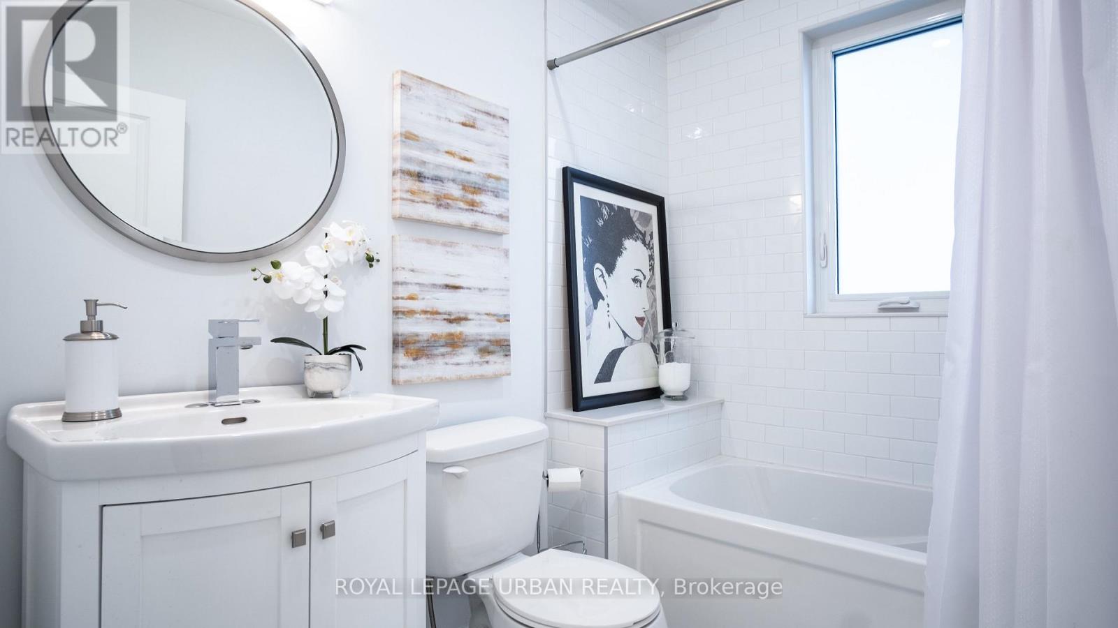 101 Brooklyn Avenue, Toronto, Ontario  M4M 2X4 - Photo 15 - E12466574