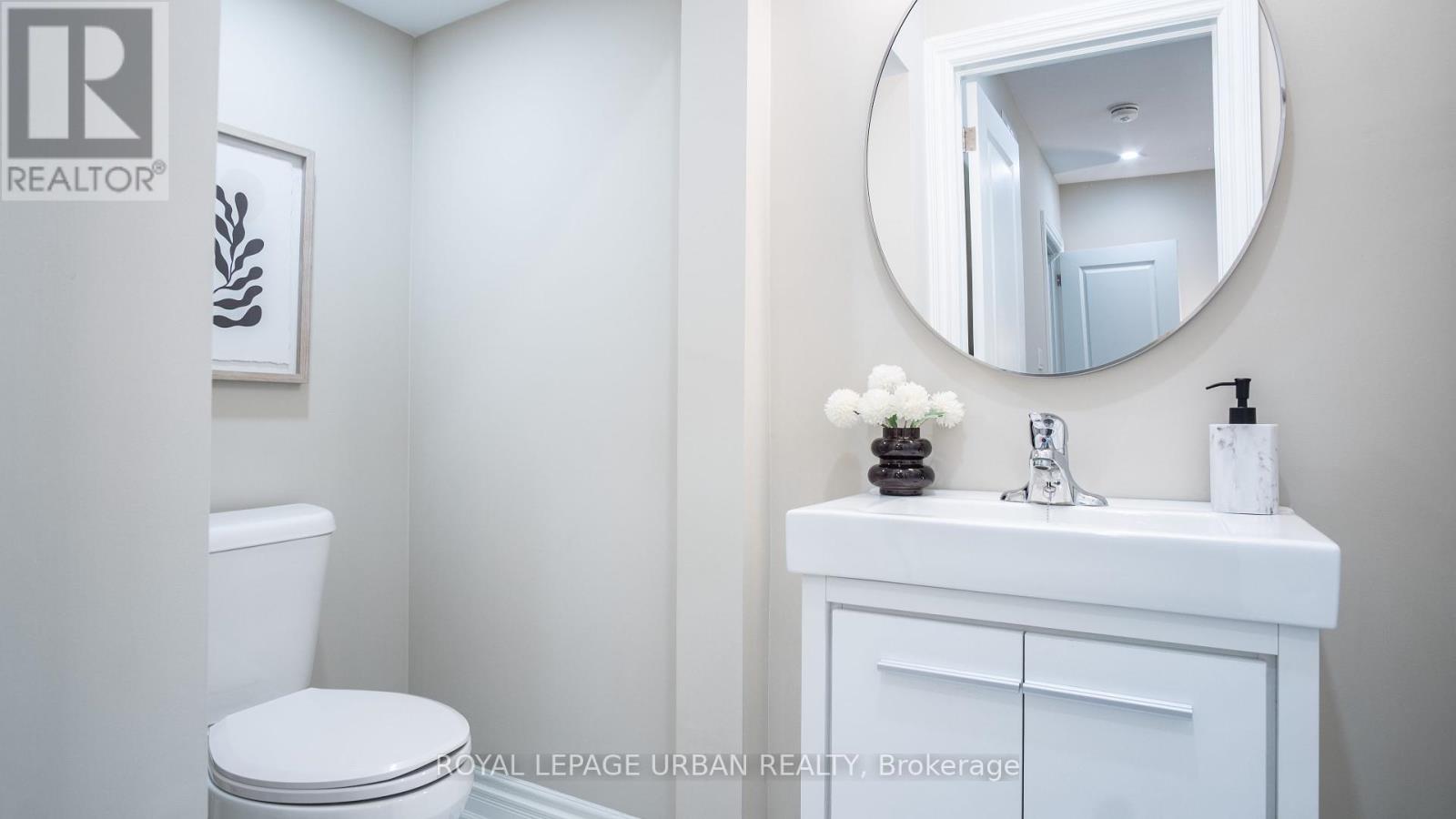 101 Brooklyn Avenue, Toronto, Ontario  M4M 2X4 - Photo 26 - E12466574