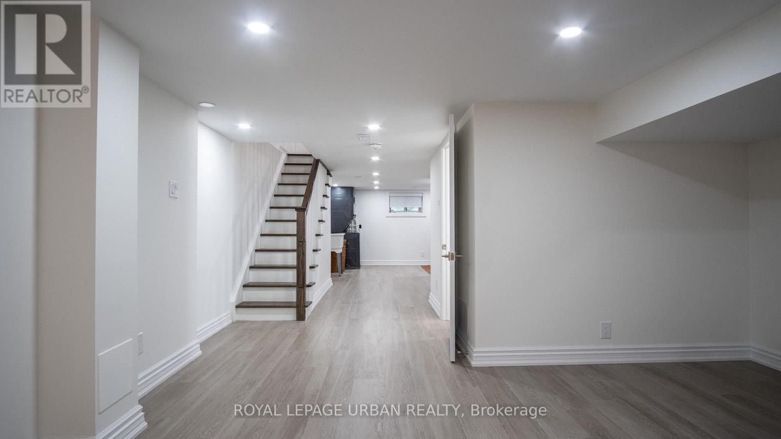 101 Brooklyn Avenue, Toronto, Ontario  M4M 2X4 - Photo 33 - E12466574