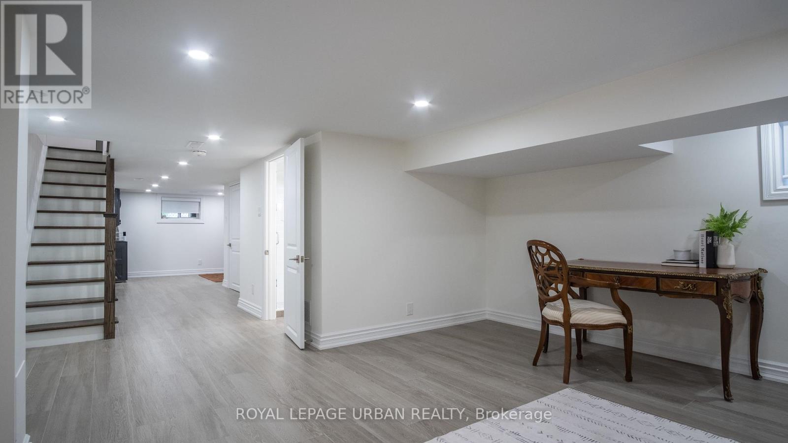101 Brooklyn Avenue, Toronto, Ontario  M4M 2X4 - Photo 35 - E12466574