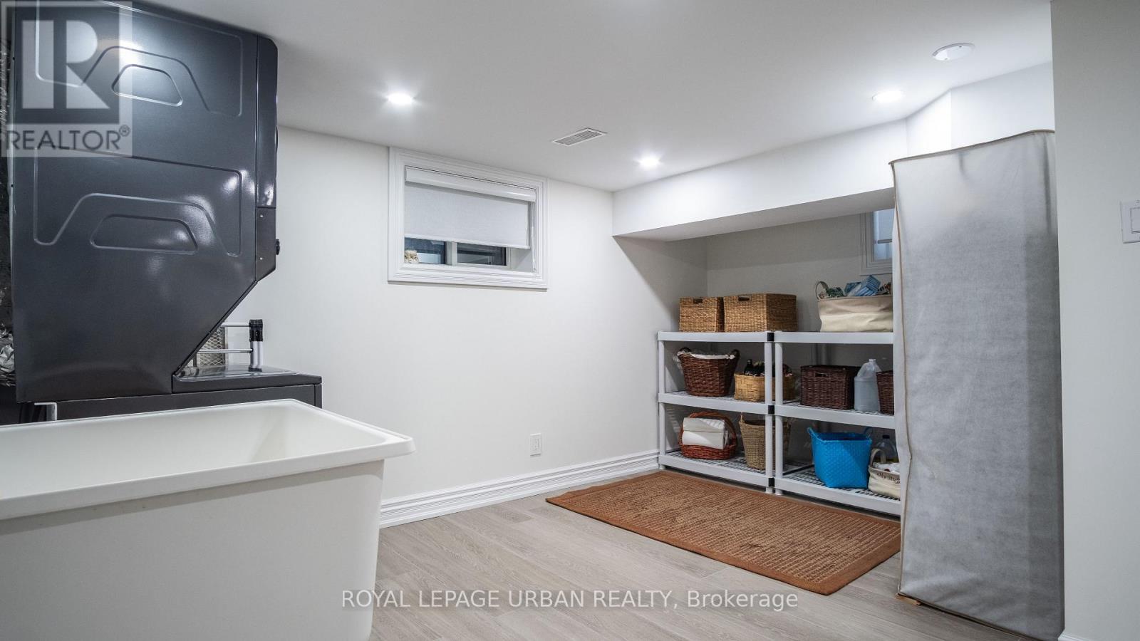 101 Brooklyn Avenue, Toronto, Ontario  M4M 2X4 - Photo 37 - E12466574