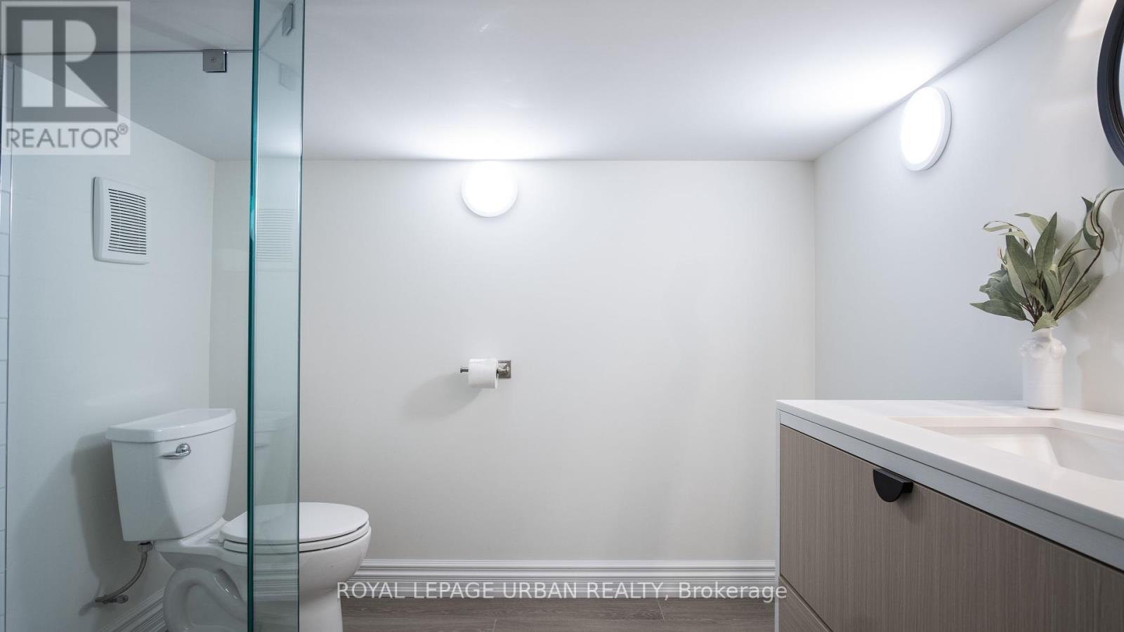 101 Brooklyn Avenue, Toronto, Ontario  M4M 2X4 - Photo 42 - E12466574