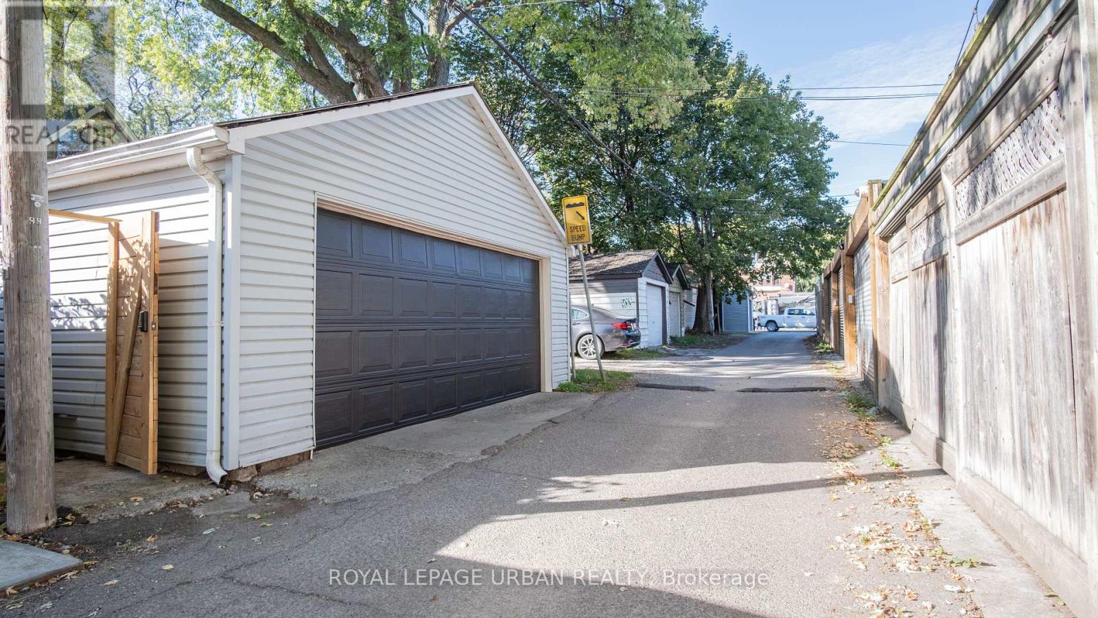 101 Brooklyn Avenue, Toronto, Ontario  M4M 2X4 - Photo 50 - E12466574