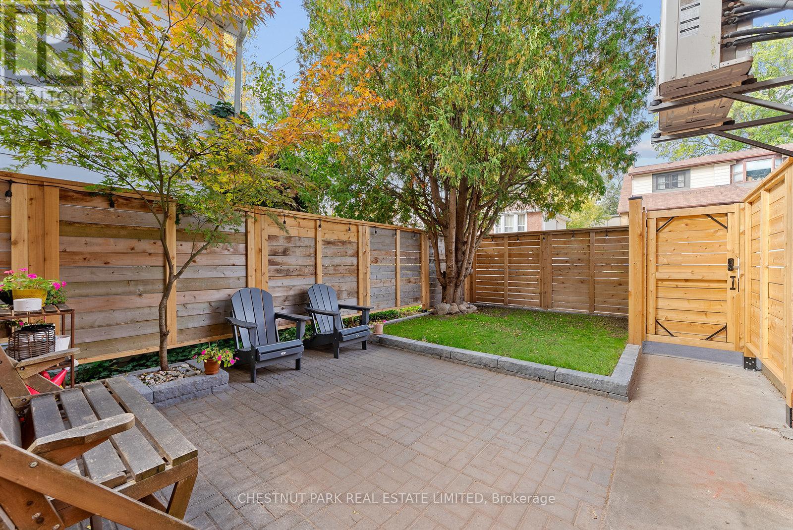 85 Eastwood Road, Toronto, Ontario  M4L 2C7 - Photo 30 - E12466641