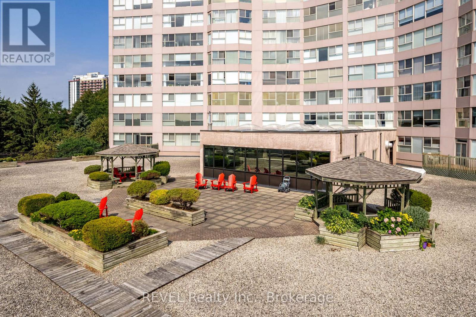 Ph 4 - 7 Gale Crescent, St. Catharines, Ontario  L2R 7M8 - Photo 48 - X12466724