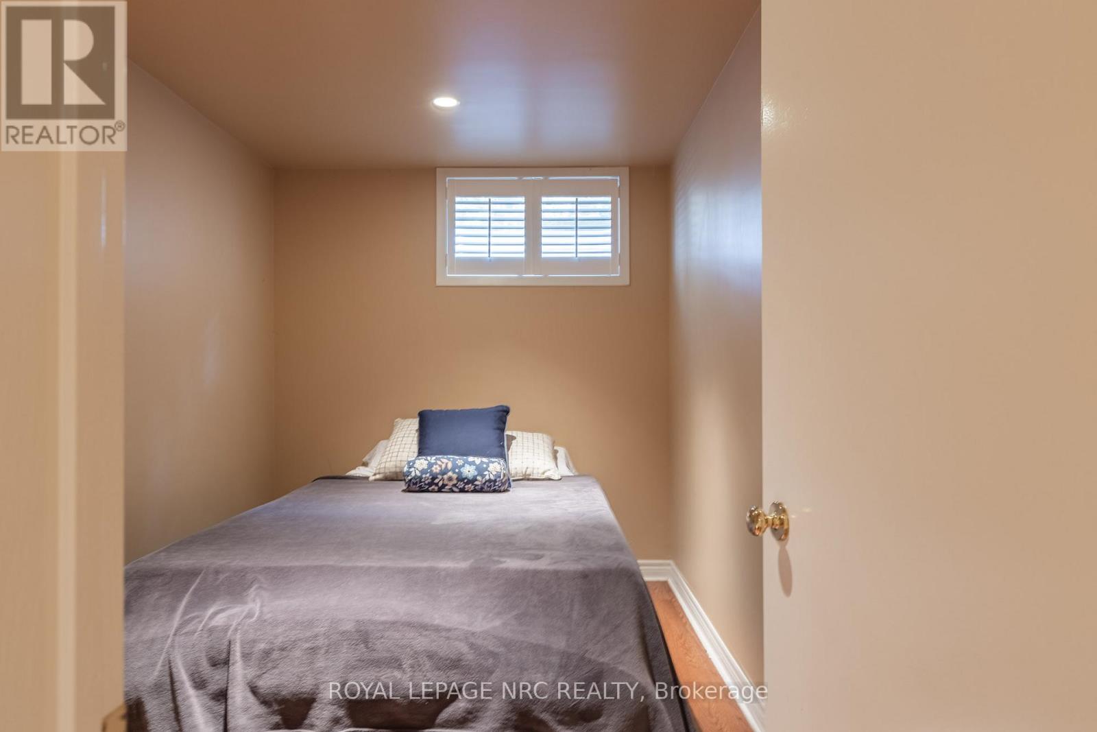 328 Niagara Boulevard, Niagara-On-The-Lake, Ontario  L0S 1J0 - Photo 42 - X12466745
