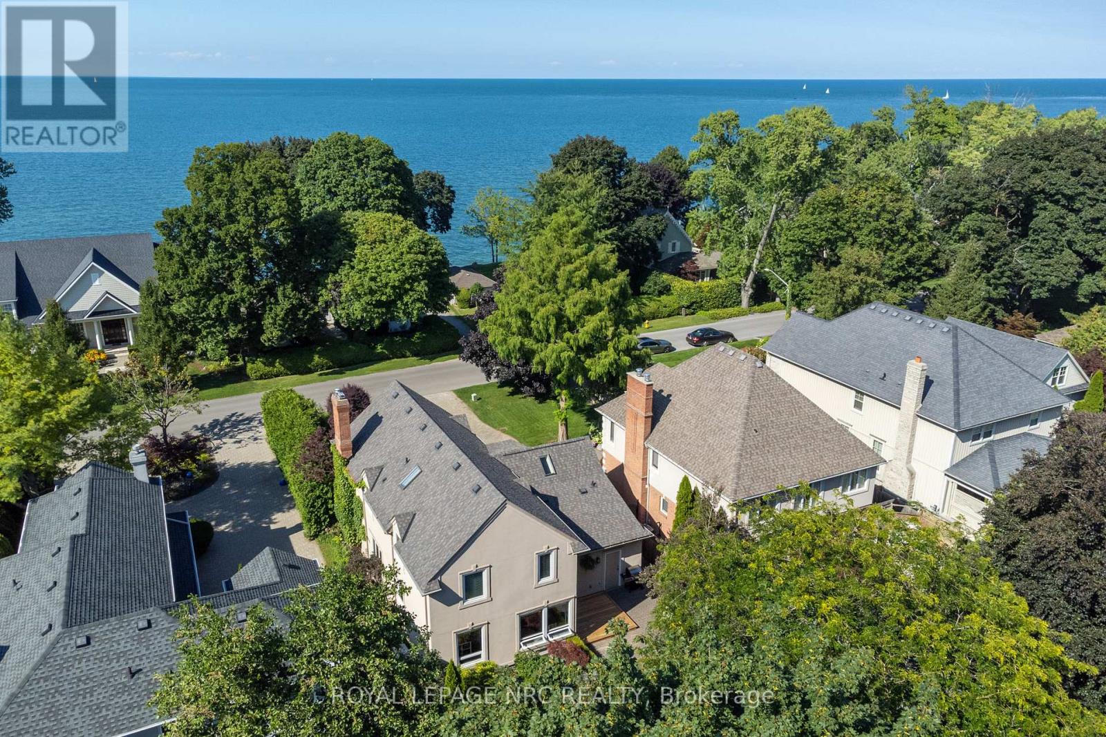 328 Niagara Boulevard, Niagara-On-The-Lake, Ontario  L0S 1J0 - Photo 49 - X12466745