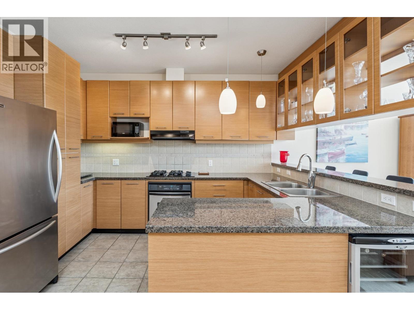 509 560 Raven Woods Drive, North Vancouver, British Columbia  V7G 2T3 - Photo 9 - R3059224