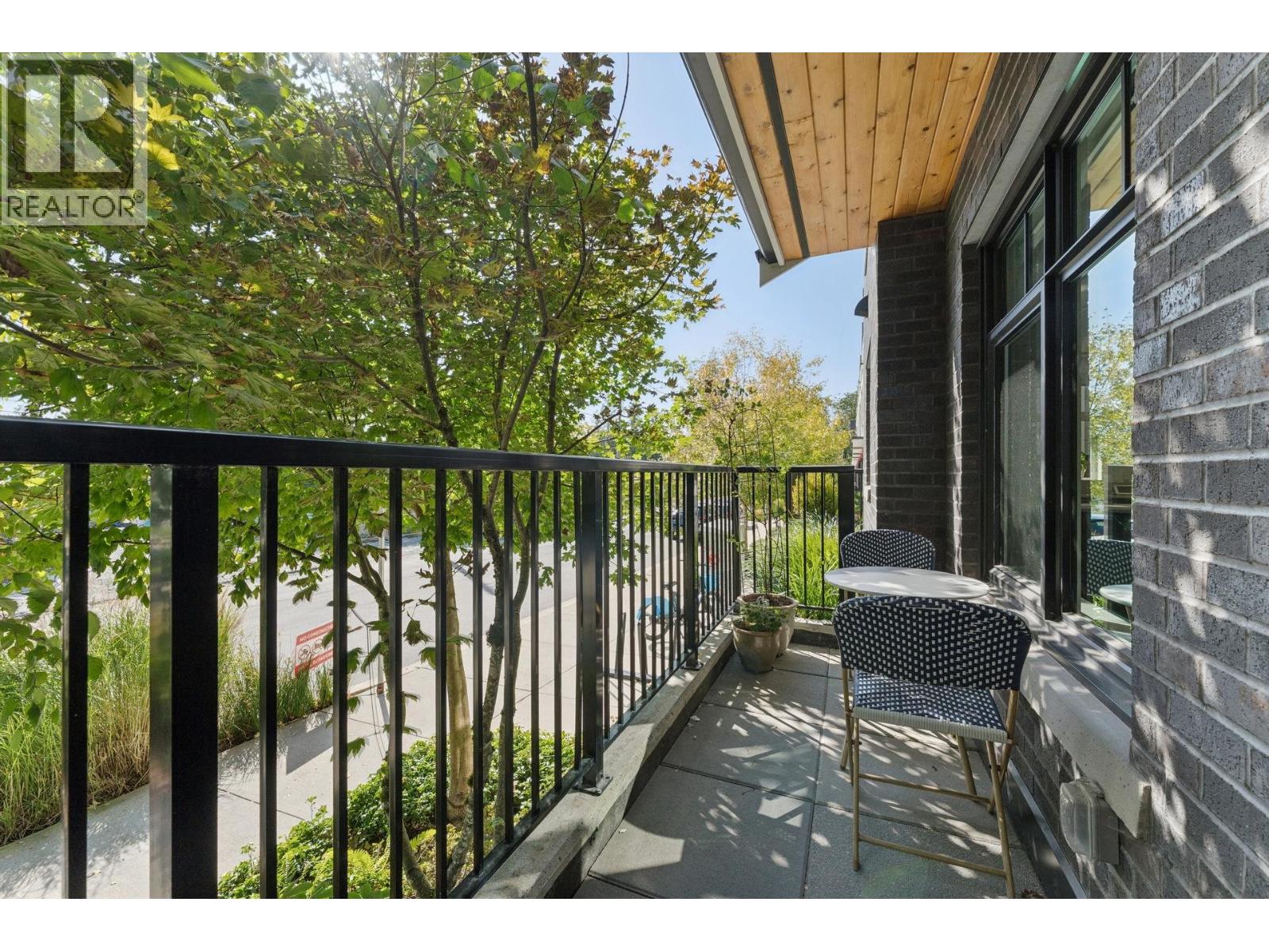 19 1960 Glenaire Drive, North Vancouver, British Columbia  V7P 0B8 - Photo 9 - R3059227