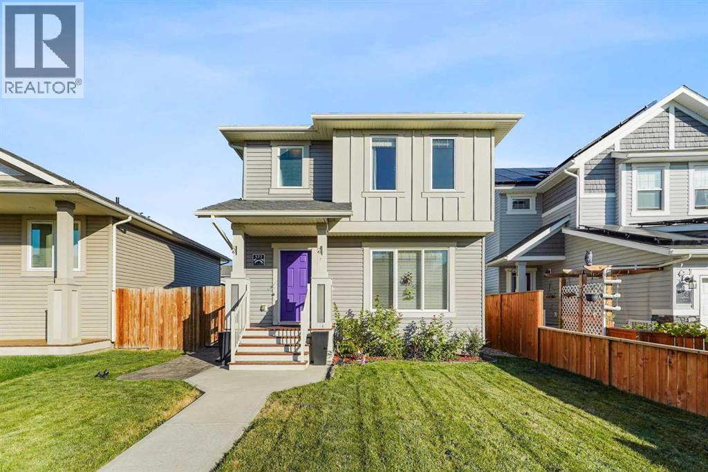 Property at 377 Moonlight Way W image 1