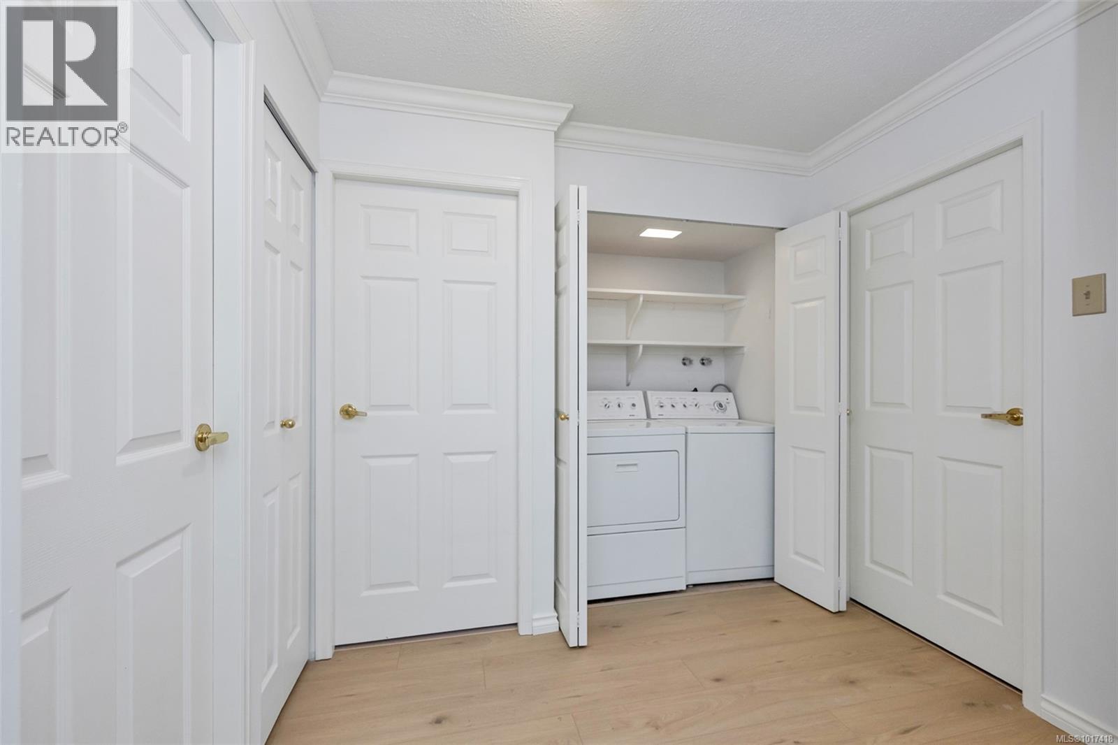 103 1375 Newport Ave, Oak Bay, British Columbia  V8S 5E8 - Photo 40 - 1017418