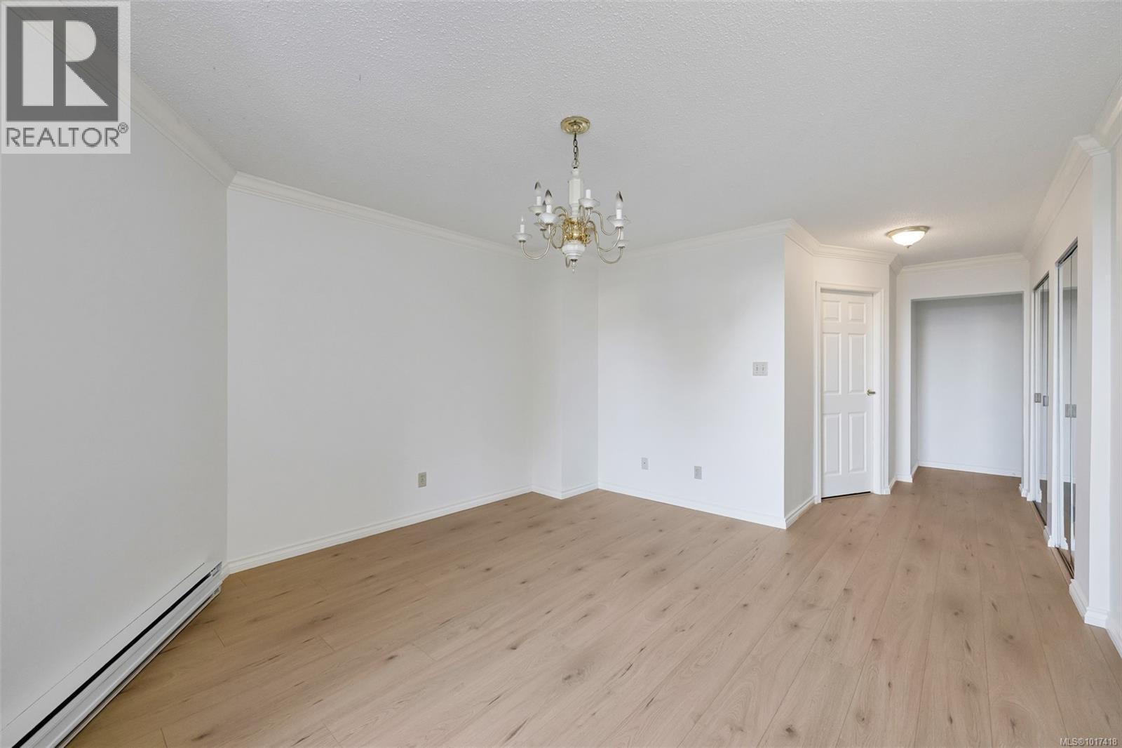 103 1375 Newport Ave, Oak Bay, British Columbia  V8S 5E8 - Photo 44 - 1017418