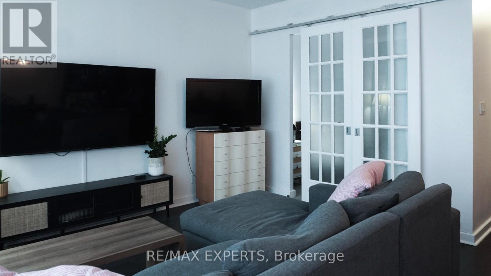 M30 - 350 Wellington Street W, Toronto, Ontario  M5V 3W9 - Photo 10 - C12466508