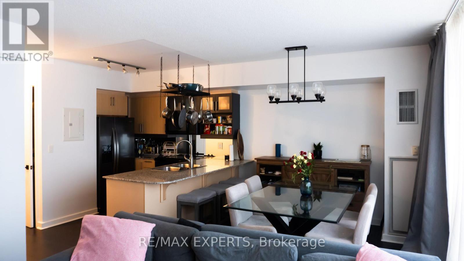 M30 - 350 Wellington Street W, Toronto, Ontario  M5V 3W9 - Photo 19 - C12466508