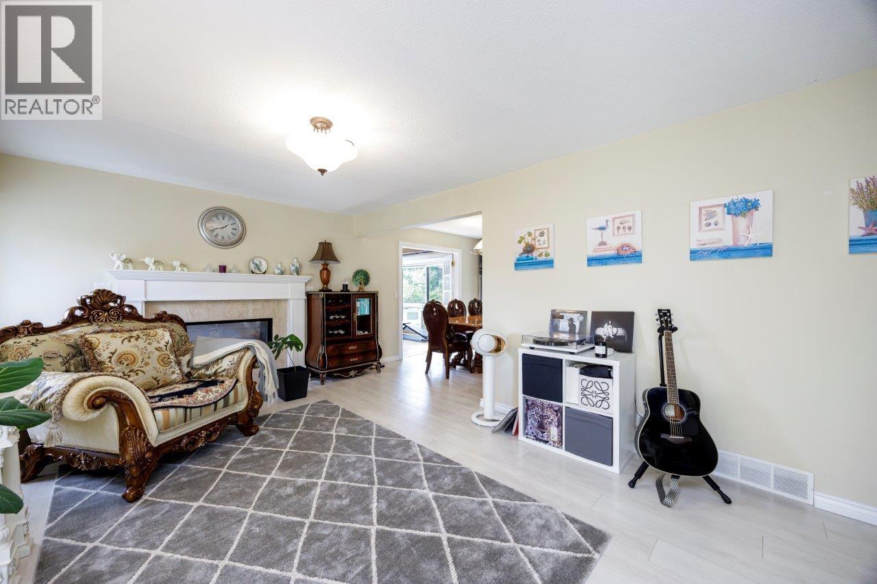 1427 Appin Road, North Vancouver, British Columbia  V7J 2T4 - Photo 11 - R3059250