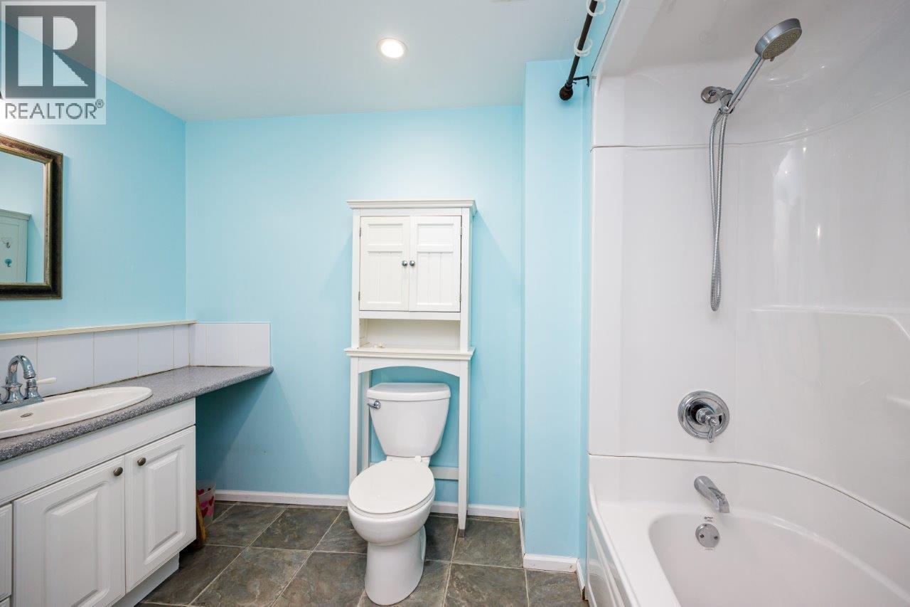 1427 Appin Road, North Vancouver, British Columbia  V7J 2T4 - Photo 25 - R3059250