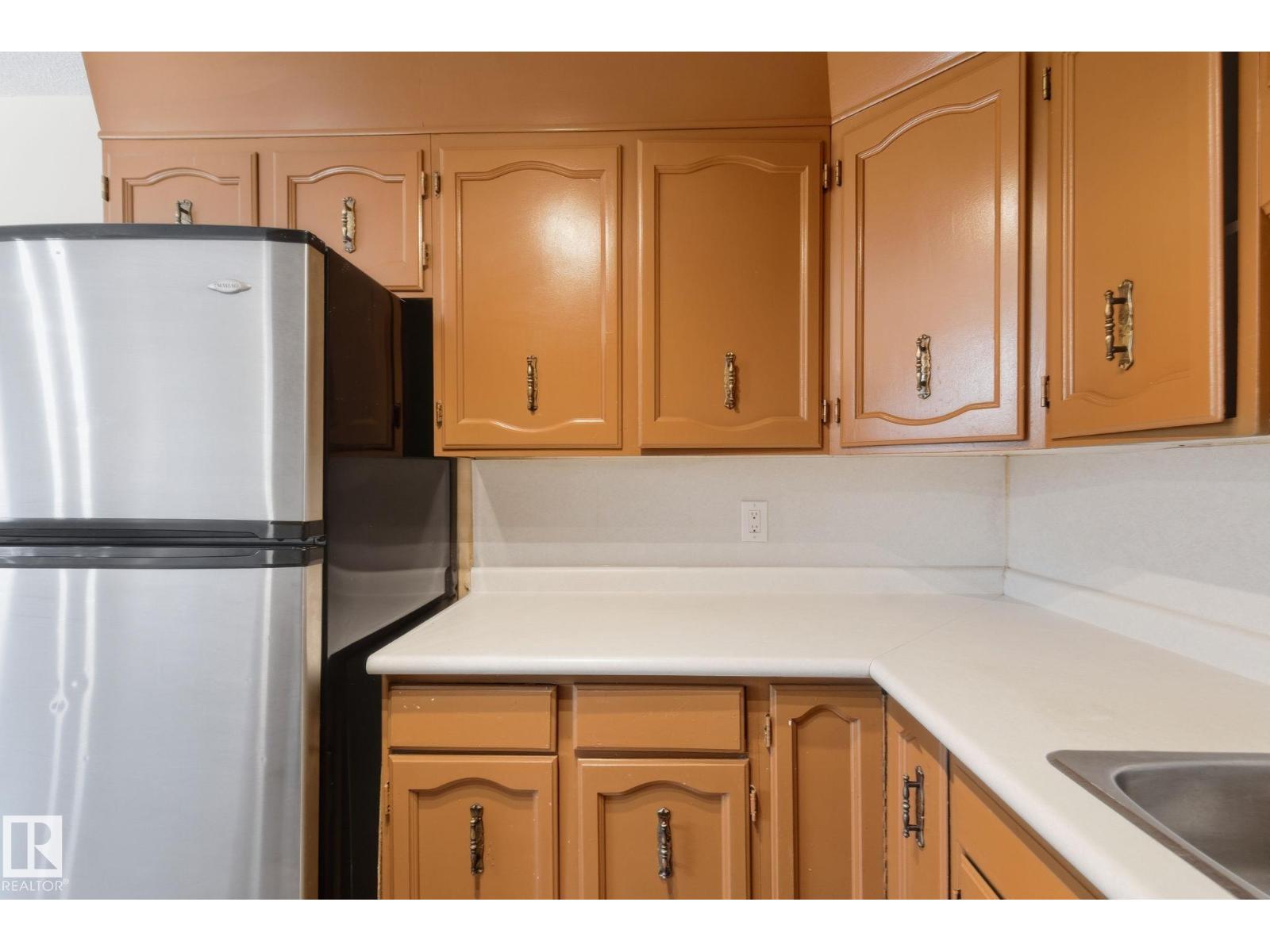 9508 9510 128 Av Nw Nw, Edmonton, Alberta  T5E 0H6 - Photo 12 - E4462370