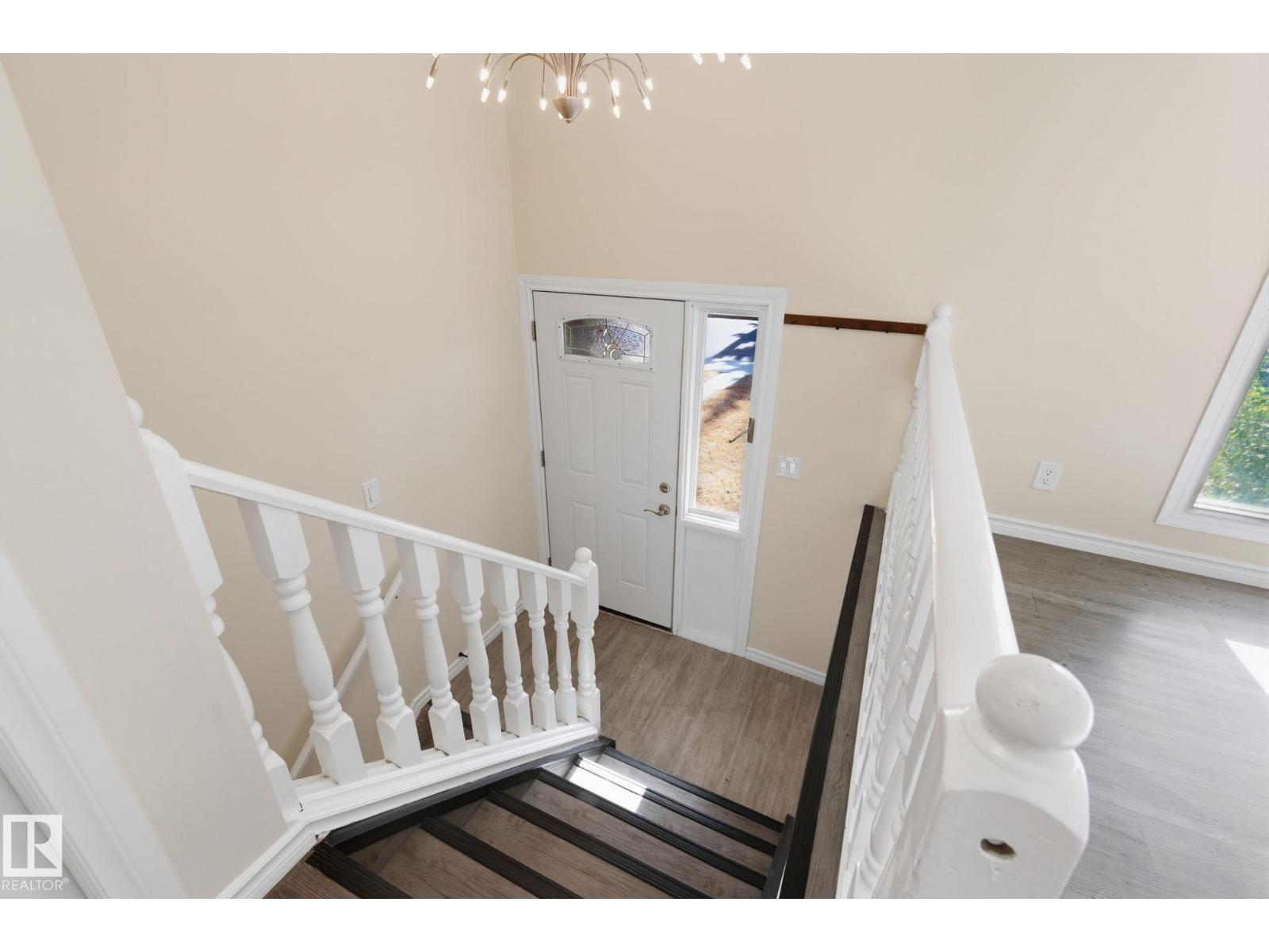 9508 9510 128 Av Nw Nw, Edmonton, Alberta  T5E 0H6 - Photo 4 - E4462370