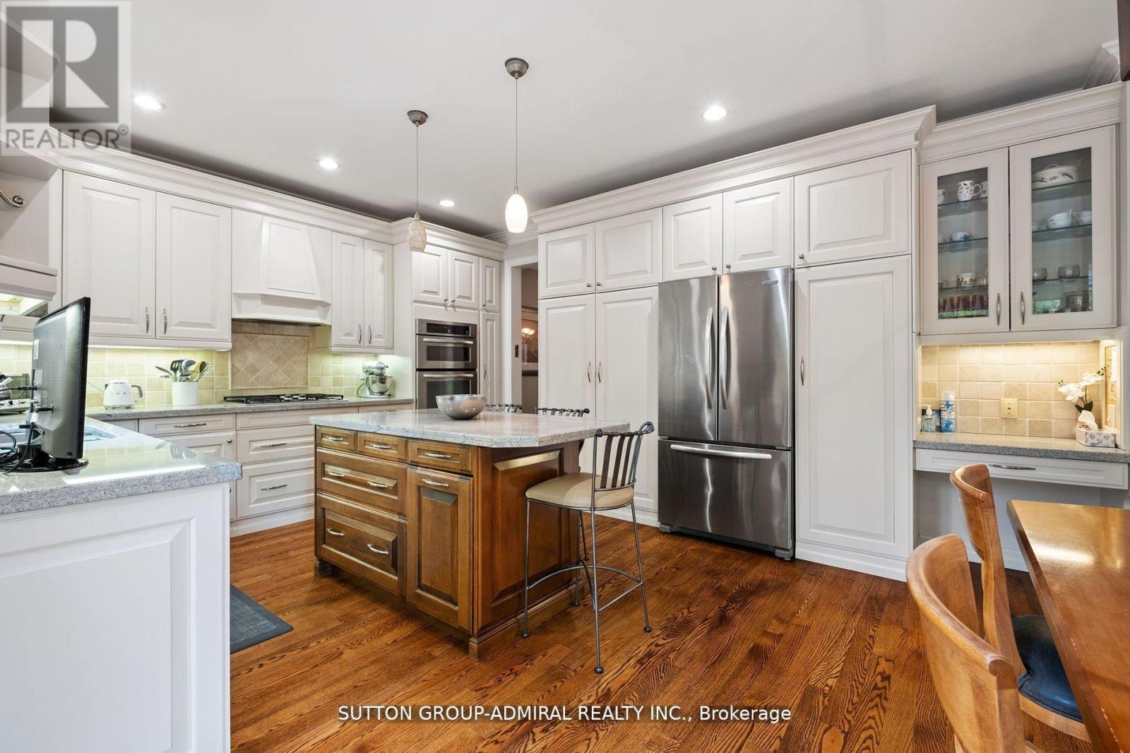 19 Langtry Place, Vaughan, Ontario  L4J 8K8 - Photo 14 - N12466593