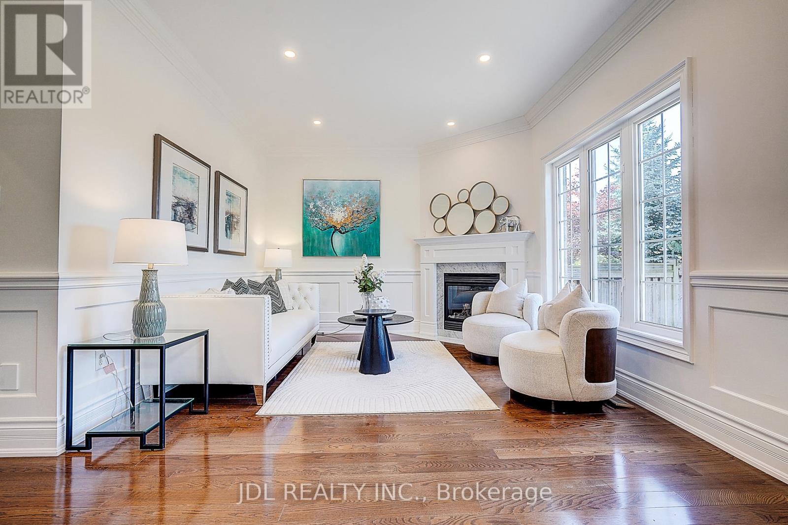 26 Santa Amato Crescent, Vaughan, Ontario  L4J 0C4 - Photo 13 - N12466656