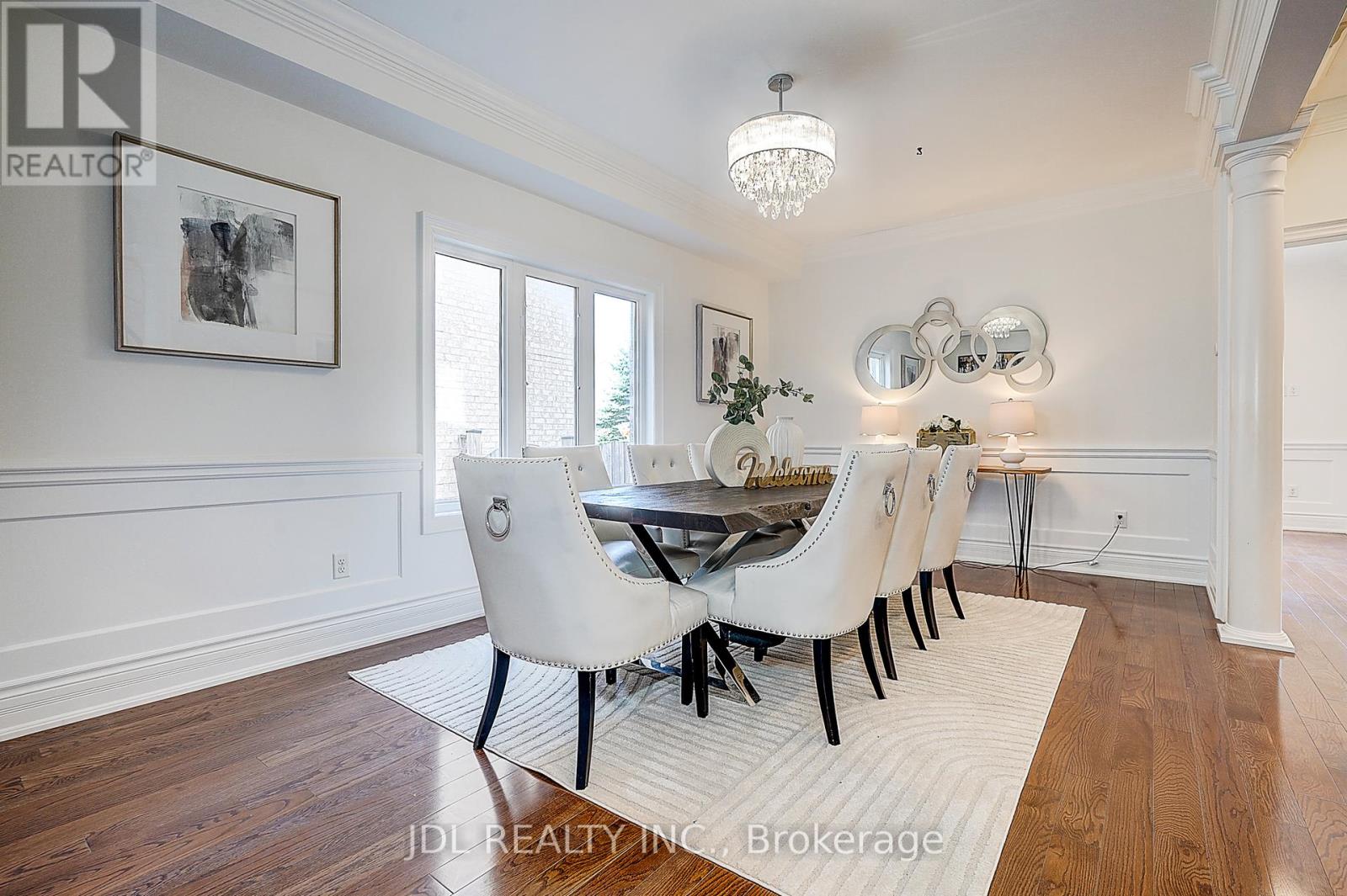 26 Santa Amato Crescent, Vaughan, Ontario  L4J 0C4 - Photo 9 - N12466656