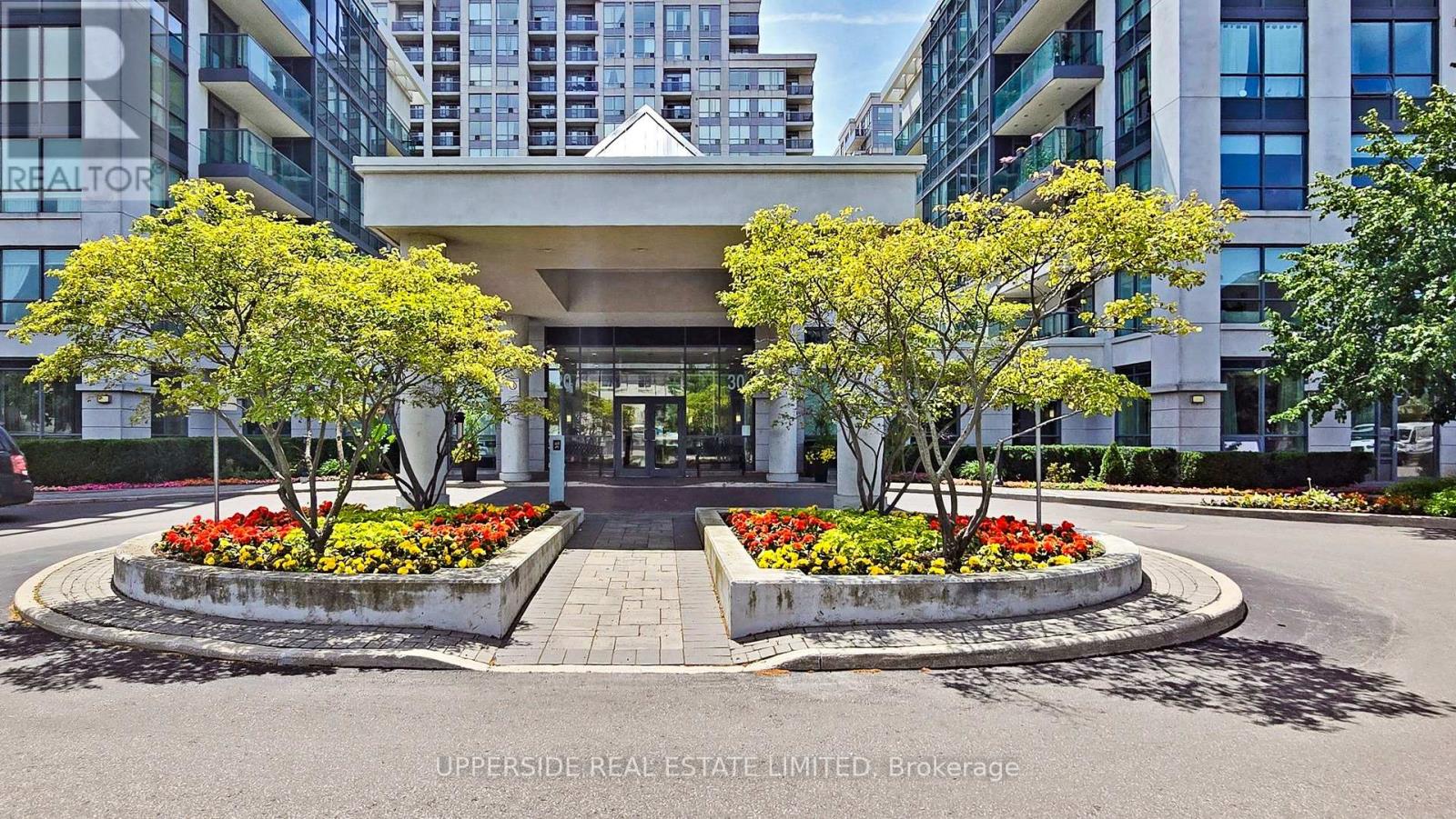 1101 - 30 North Park Road, Vaughan, Ontario  L4J 0G6 - Photo 2 - N12466672