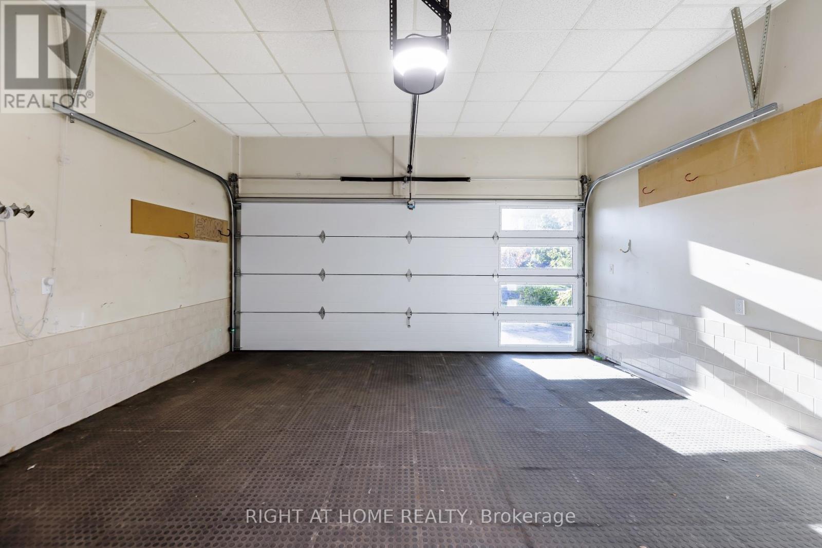 57 Calera Crescent, Vaughan, Ontario  L4H 1V9 - Photo 38 - N12466674