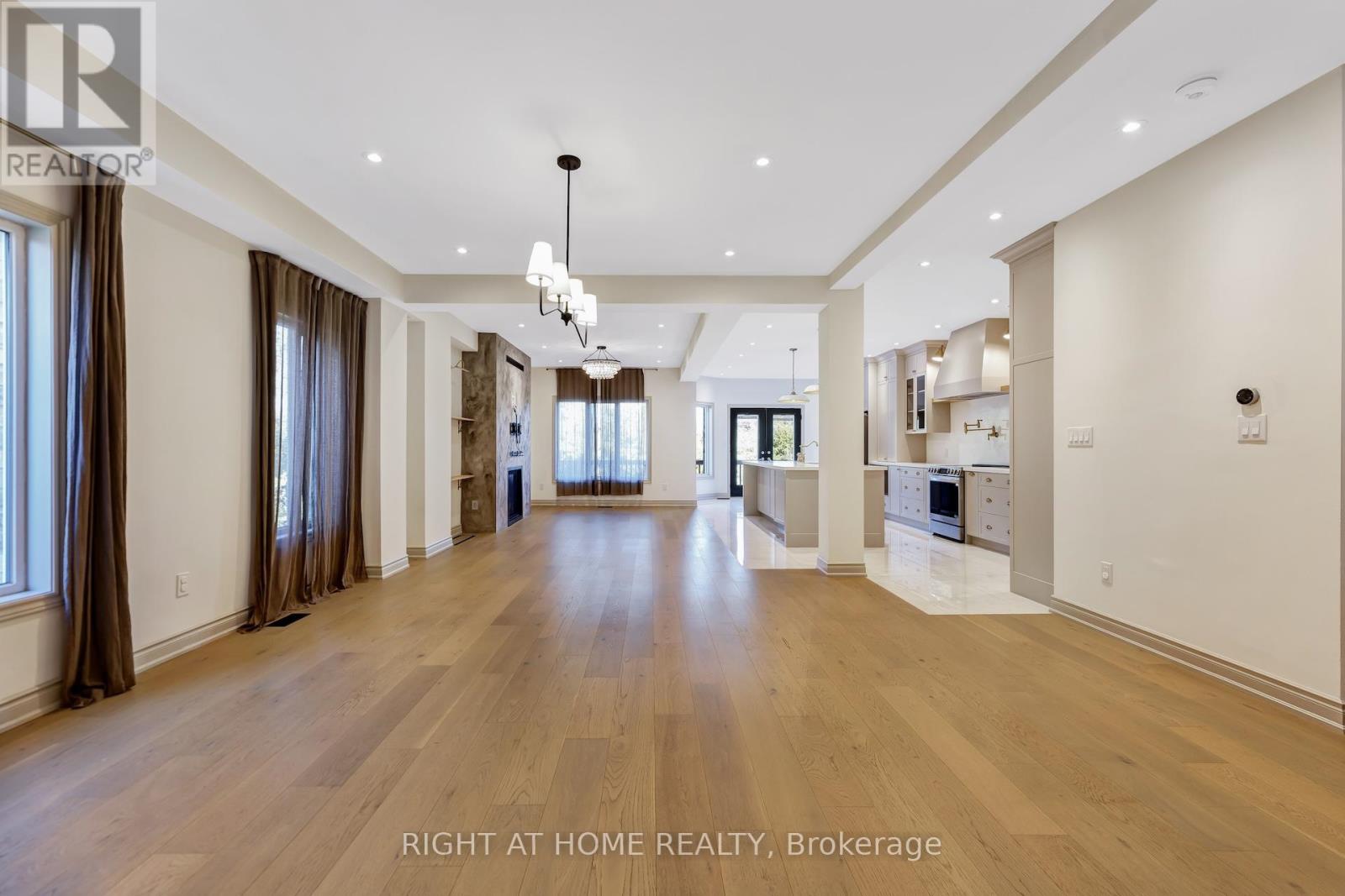 57 Calera Crescent, Vaughan, Ontario  L4H 1V9 - Photo 6 - N12466674