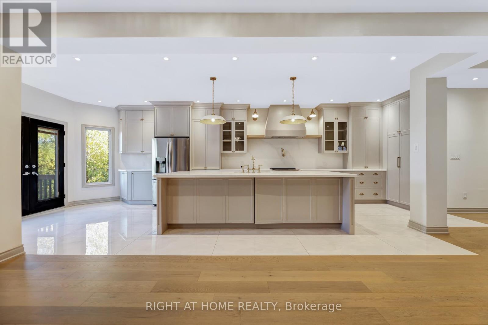 57 Calera Crescent, Vaughan, Ontario  L4H 1V9 - Photo 7 - N12466674