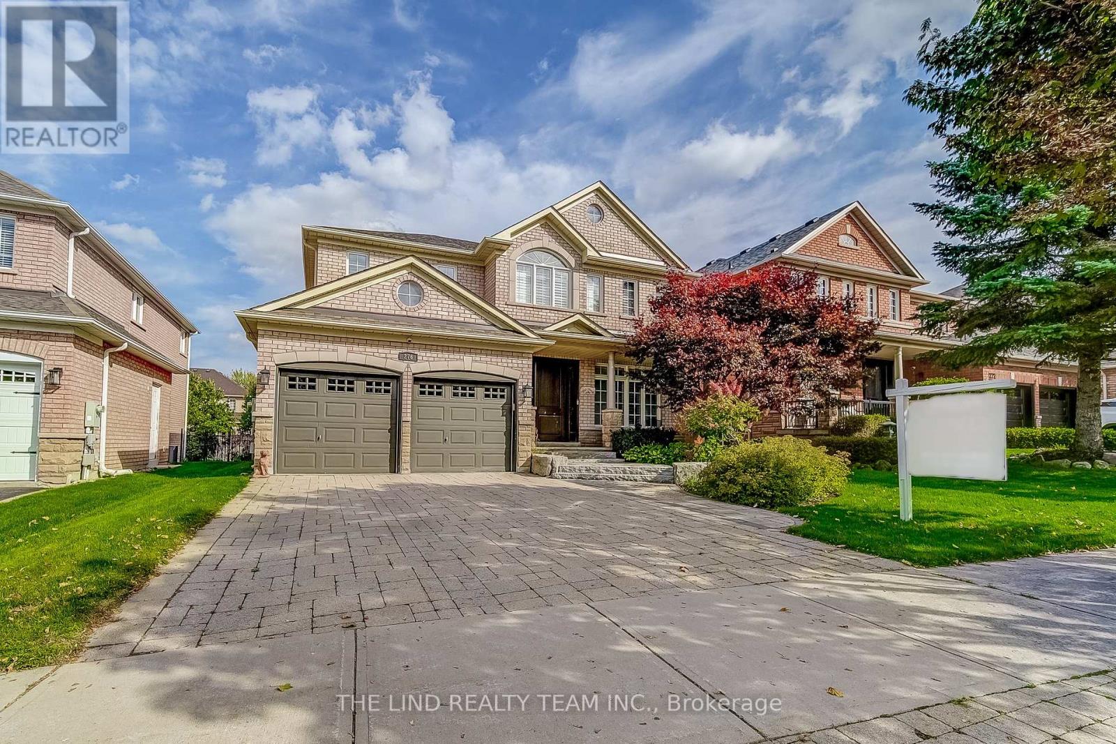 276 WILLIS DRIVE, Aurora, Ontario
