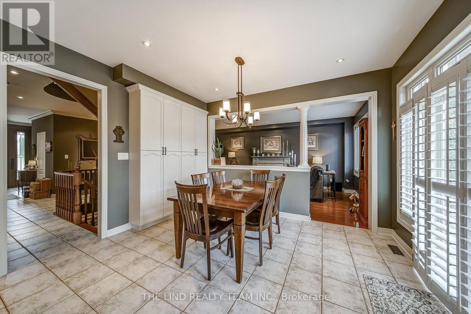 276 Willis Drive, Aurora, Ontario  L4G 7M3 - Photo 19 - N12466707