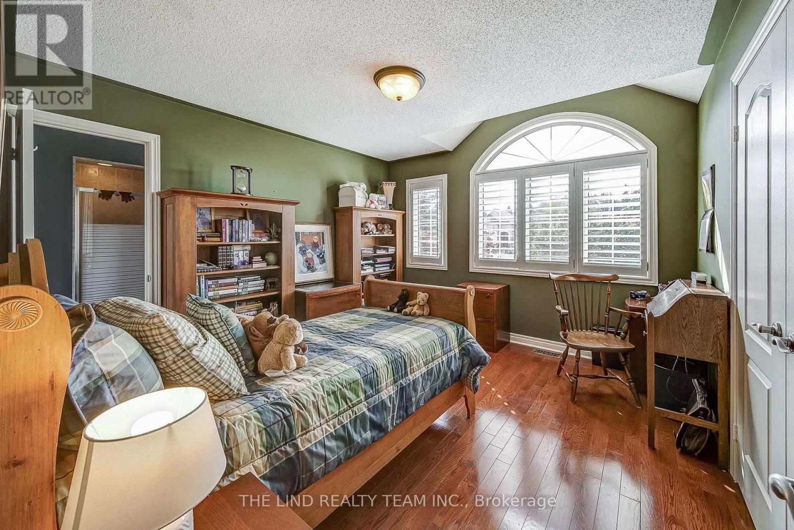 276 Willis Drive, Aurora, Ontario  L4G 7M3 - Photo 28 - N12466707