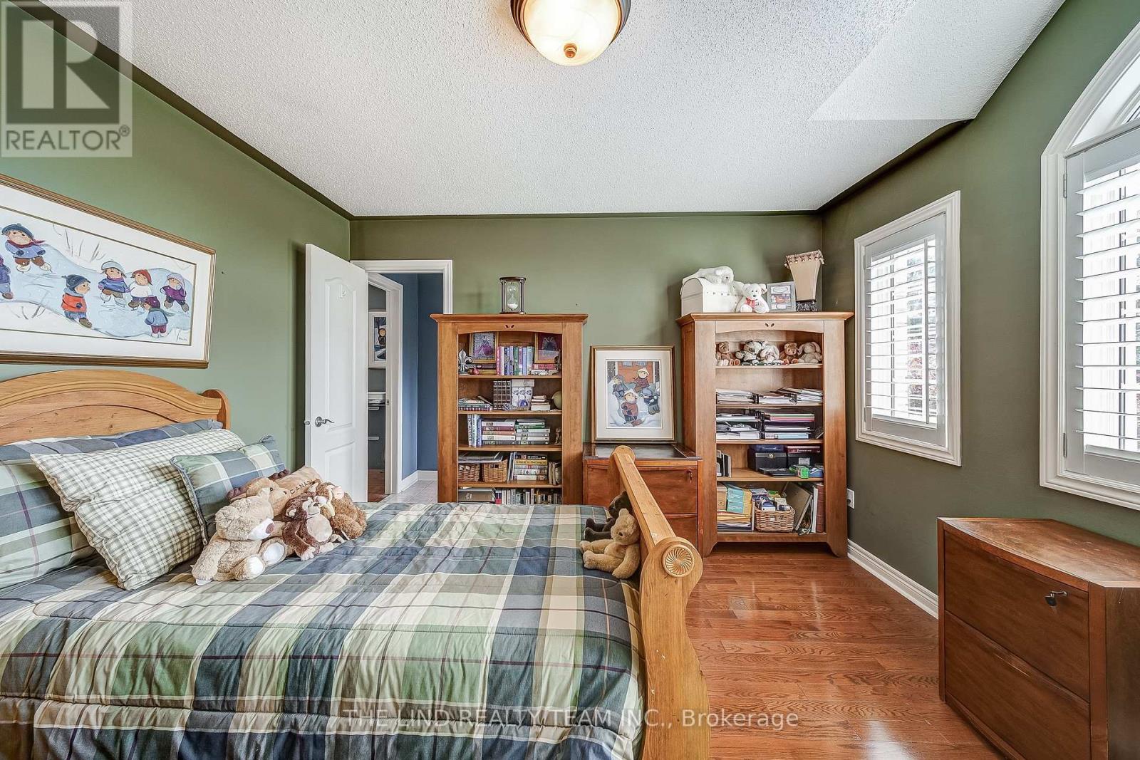 276 Willis Drive, Aurora, Ontario  L4G 7M3 - Photo 29 - N12466707
