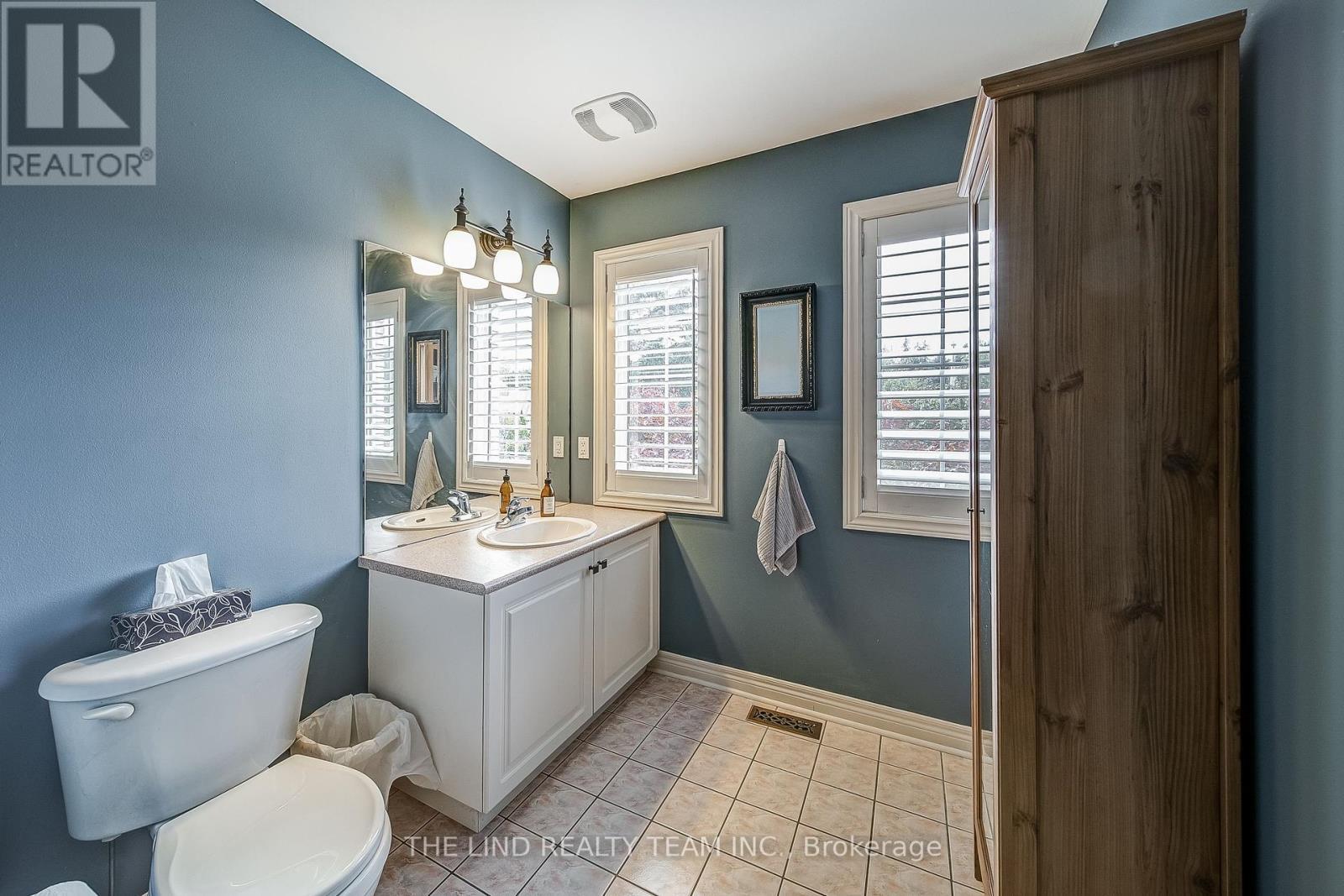 276 Willis Drive, Aurora, Ontario  L4G 7M3 - Photo 30 - N12466707