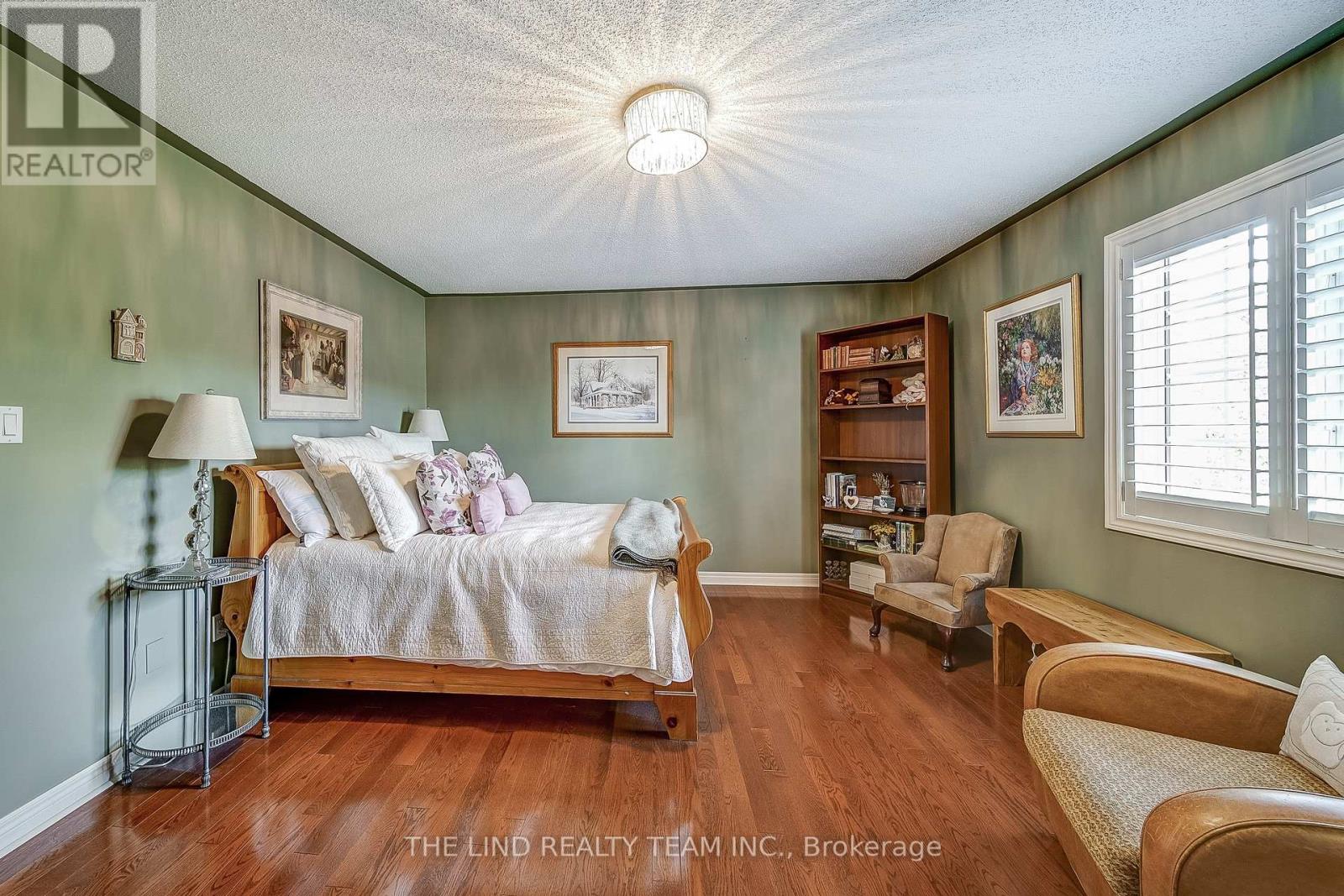276 Willis Drive, Aurora, Ontario  L4G 7M3 - Photo 33 - N12466707