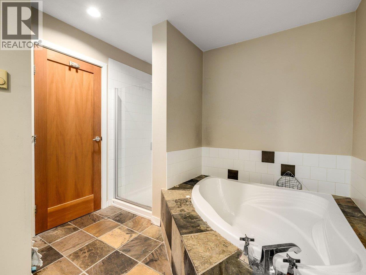 121 250 Salter Street, New Westminster, British Columbia  V3M 0B7 - Photo 18 - R3058943